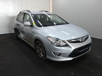 Sloopauto Hyundai I-30  2011/5