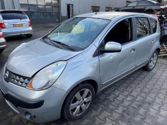 Coche siniestrado Nissan Note Note (E11), MPV, 2006 / 2013 1.4 16V 2006/5