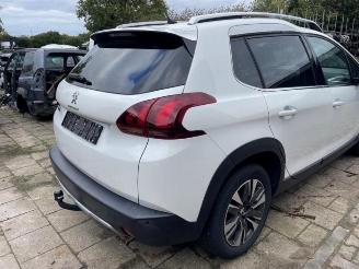 Peugeot 2008 2008 (CU), MPV, 2013 / 2019 1.2 12V e-THP PureTech 110 picture 2