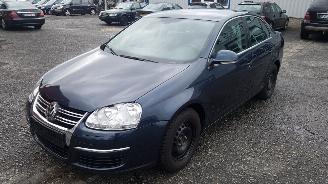 Auto da rottamare Volkswagen Jetta Blauw LC5F Onderdelen Deur Bumper 2009/7