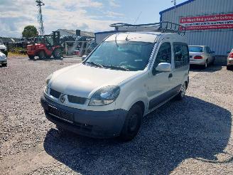 disassembly passenger cars Renault Kangoo 1.5 dCi Zilver TEB64 Onderdelen 2005/8