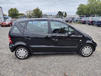 Mercedes A-klasse 170 CDI Onderdelen Zwart 696 668942 Motor picture 5