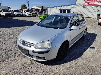 disassembly passenger cars Volkswagen Golf 5 1.9TDI Zilver LA7W Onderdelen BKC Motor 2005/7
