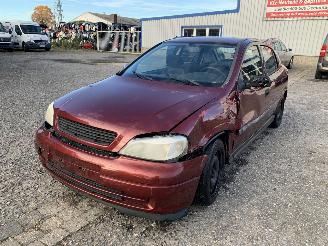 Purkuautot passenger cars Opel Astra Rood Z549 F13 3.74 Bak X16SZR Motor 1999/1
