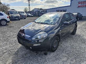 Autoverwertung Fiat Punto 1.2 8V Zwart 876 Onderdelen 169A4000 Motor 2011/3