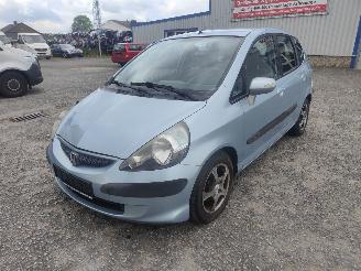 Purkuautot passenger cars Honda Jazz 1.4 Blauw B528M Onderdelen L13A6 Motor 2006/3