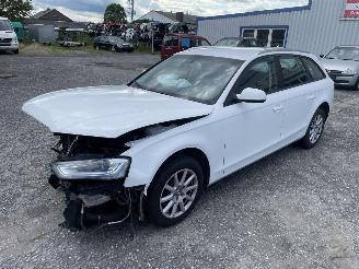 rozbiórka samochody osobowe Audi A4 Avant B8 2.0 TDI DPF Multitronic 2013/1