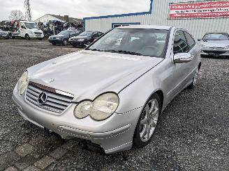 disassembly passenger cars Mercedes C-klasse C180 Kompressor 2003/11