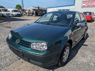 Vrakbiler auto Volkswagen Golf 1.6 1998/4