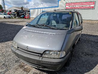 Démontage voiture Renault Espace 2.2 1992/1