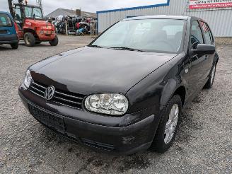 Auto da rottamare Volkswagen Golf 1.4 2002/1