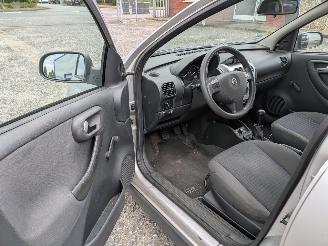 Opel Corsa 1.2 picture 9