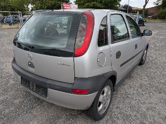 Opel Corsa 1.2 picture 5