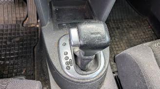 Volkswagen Touran 2.0 TDI picture 13