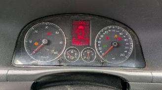 Volkswagen Touran 2.0 TDI picture 18