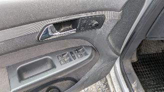 Volkswagen Touran 2.0 TDI picture 7