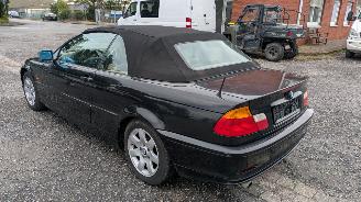 BMW 3-serie E46 Cabrio picture 15