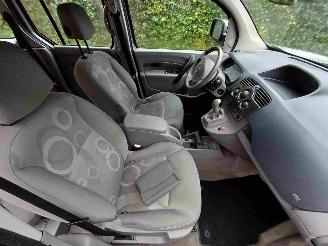 Renault Kangoo Family 1.6-16V Expression invalide / rolstoel vervoer picture 9