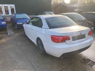 Auto da rottamare BMW 3-serie 330 I cabrio 2011/2