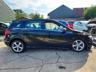 Dezmembrări autoturisme Mercedes B-klasse 180 prestige.com 2014/9