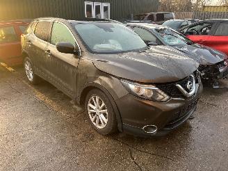 disassembly passenger cars Nissan Qashqai 1.2 tce automaat 2014/5