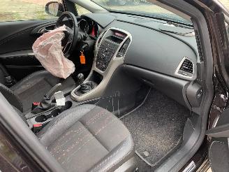 Opel Astra 1.4 COSMO picture 14