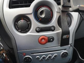 Renault Modus Modus/Grand Modus (JP), MPV, 2004 / 2012 1.6 16V picture 11