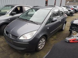 disassembly passenger cars Mitsubishi Colt Colt (Z2/Z3), Hatchback, 2004 / 2012 1.5 DI-D 12V HP 2006/8