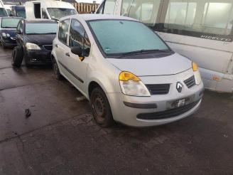 Coche siniestrado Renault Modus Modus/Grand Modus (JP), MPV, 2004 / 2012 1.2 16V 2005
