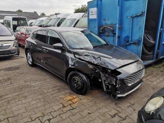 Vrakbiler auto Ford Focus Focus 4, Hatchback, 2018 1.5 EcoBlue 120 2019