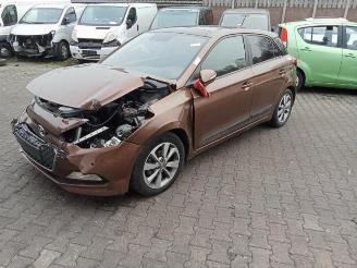 Dezmembrări autoturisme Hyundai I-20 i20 (GBB), Hatchback, 2014 / 2020 1.2i 16V 2015