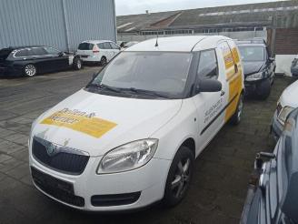 Vrakbiler auto Skoda Roomster Roomster Praktik (5J), Van, 2007 / 2015 1.4 TDI 80 2008/1