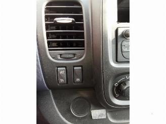 Opel Vivaro Vivaro Combi, Bus, 2014 / 2019 1.6 CDTI Biturbo 125 picture 8