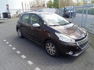 Peugeot 208 208 I (CA/CC/CK/CL), Hatchback, 2012 / 2019 1.2 Vti 12V PureTech 82 picture 2