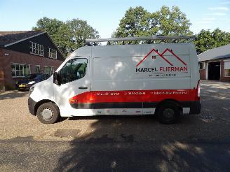  Nissan Nv400 2.3D 74KW L2H2 F33.10 2014/1