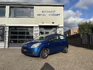 Damaged car Renault Twingo 1.2-16V Authentique 2008/1
