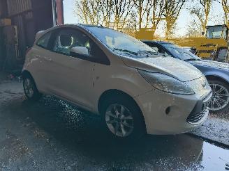 Coche siniestrado Ford Ka 1.2 Comfort start/stop 2011/2