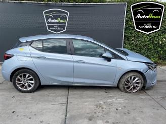 Vrakbiler auto Opel Astra Astra K, Hatchback 5-drs, 2015 / 2022 1.6 CDTI 136 16V 2018/10