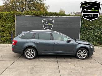 Auto da rottamare Skoda Octavia Octavia Combi (5EAC), Combi 5-drs, 2012 / 2020 1.2 TSI 16V 2014/12