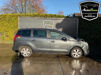 Uttjänta bilar auto Peugeot 5008 5008 I (0A/0E), MPV, 2009 / 2017 1.6 VTI 16V 2011/4