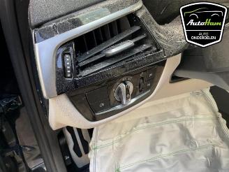 BMW 5-serie 5 serie Touring (G31), Combi, 2017 530i 2.0 TwinPower Turbo 16V Mild Hybrid picture 14