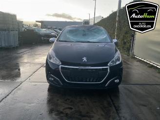 Peugeot 208 208 I (CA/CC/CK/CL), Hatchback, 2012 / 2019 1.2 Vti 12V PureTech 82 picture 3