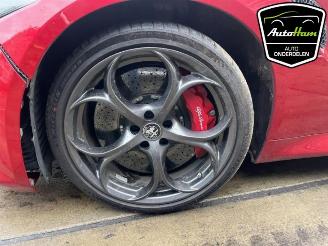 Alfa Romeo Giulia Giulia (952), Sedan, 2015 2.9 Bi-Turbo V6 24V Quadrifoglio Verde picture 8