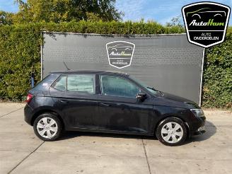 demontáž osobní automobily Skoda Fabia Fabia III (NJ3), Hatchback 5-drs, 2014 / 2021 1.0 TSI 12V 2018/5