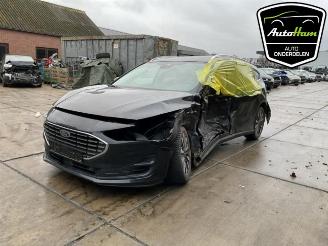 Ford Focus Focus 4 Wagon, Combi, 2018 1.0 EcoBoost 12V Hybrid 155 picture 4