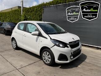 Peugeot 108 108, Hatchback, 2014 1.0 12V picture 2