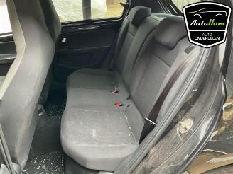 Volkswagen Up! Up! (121), Hatchback, 2011 1.0 12V 60 picture 18