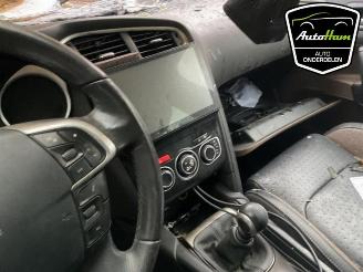 Citroën DS4 DS4 (NX), Hatchback, 2011 / 2015 1.6 16V THP Racing picture 17