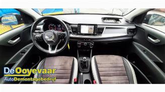 Kia Rio Rio IV (YB), Hatchback, 2017 1.0i T-GDi 100 12V picture 2