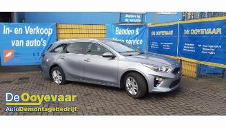 demontáž osobní automobily Kia Cee d Ceed Sportswagon (CDF), Combi 5-drs, 2018 1.5 T-GDI 16V 2021/5